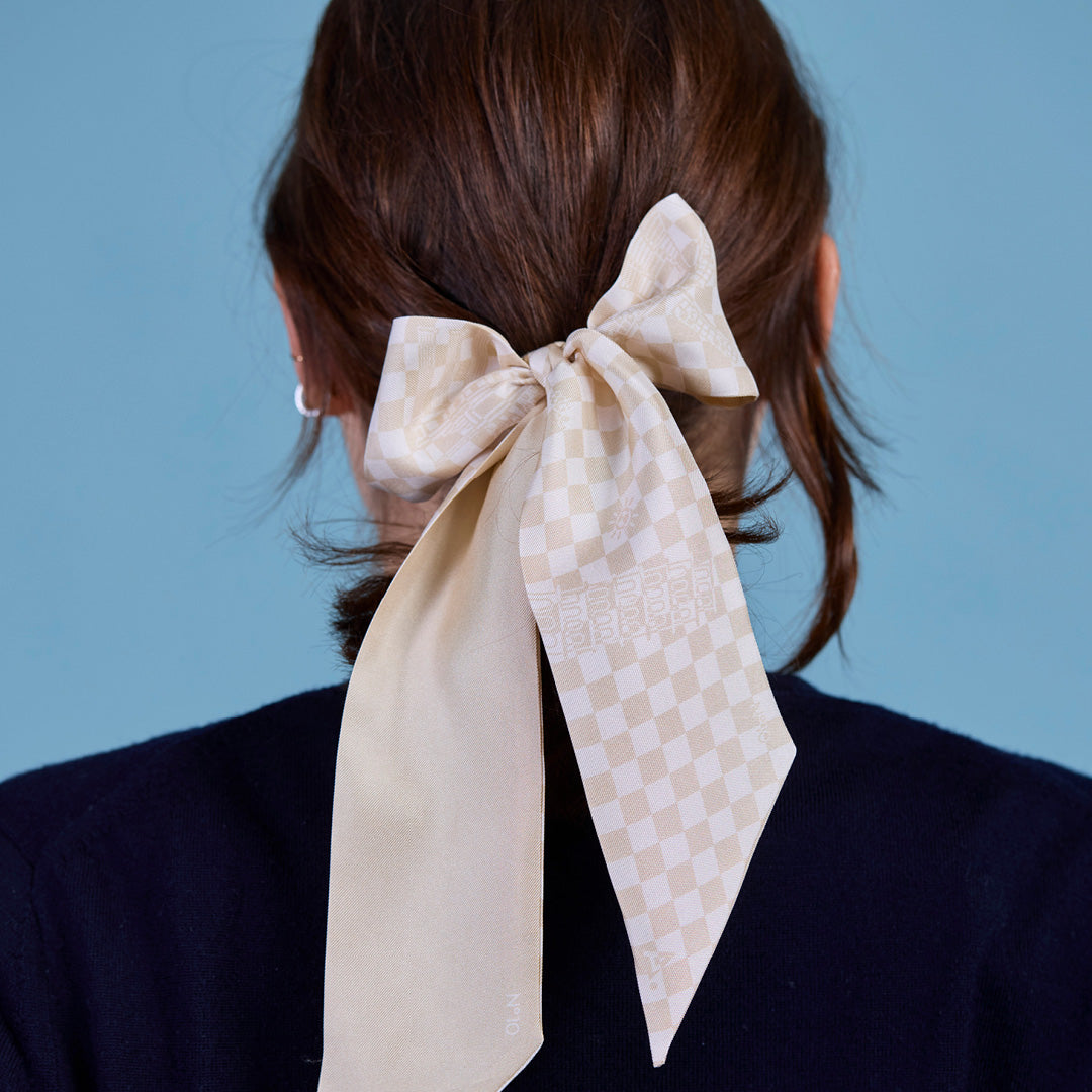 Seidentuch Twilly N°10 – Beige/ Off-White