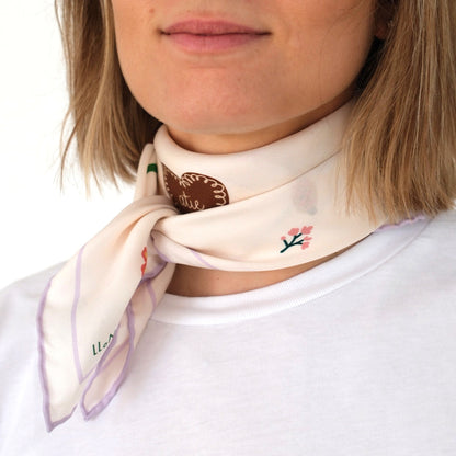 Silk scarf Tracht N°11 Off-White/Lilac