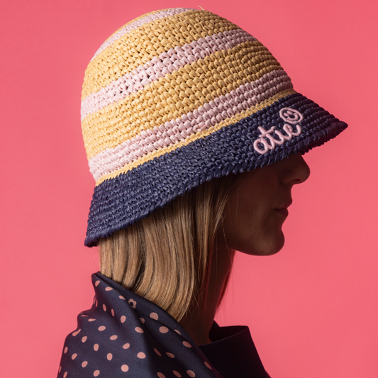 Bucket Hat Smiley