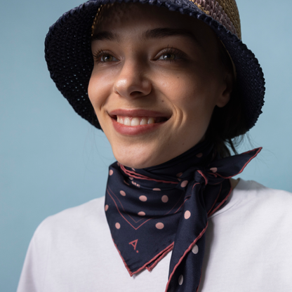 Bucket Hat Smiley