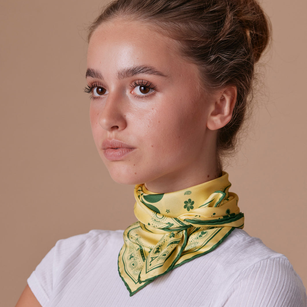 atie-seident-cher-f-r-damen-und-herren-exklusive-seident-cher