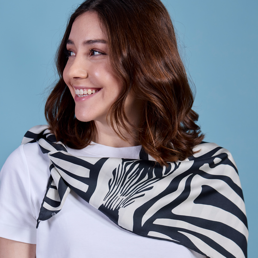 Seidentuch Zebra N°01 Schwarz