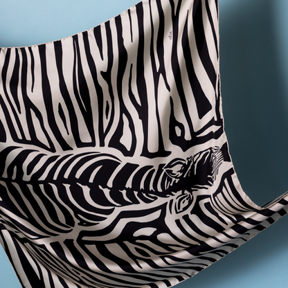 Seidentuch Zebra N°01 Schwarz