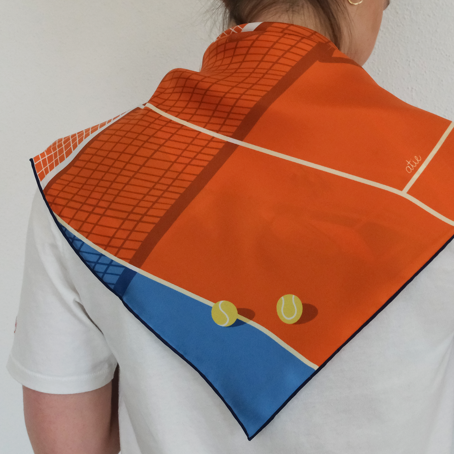 Seidentuch Tennis N°09