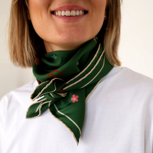 Seidentuch Tracht N°11 Grün/Beige